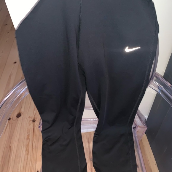 Nike dry fit pants - Picture 3 of 4